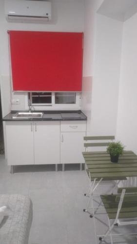 Estudio encantador cerca del carrefour rosaleda 1 4