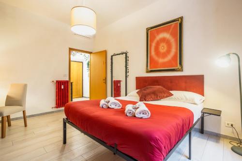 La Piccola Retró , urban color and comfort, Rome