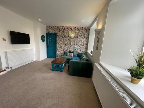 NEW, STYLISH & SPACIOUS GROUND FLOOR Mews, Plymouth (Foto 9)