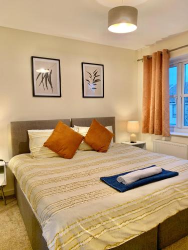 Spacious & Stylish Stay - Perfect for Families & Contractors ! 3 Bedroom House in Reading upto 3 Free Parking !!, Reading (foto 4)