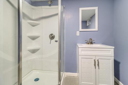 1 Mi to Rouge Park Home with Fenced Yard and Deck