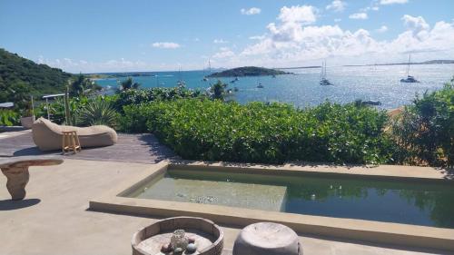 PALM BLUE Caribbean Pinel Bay in 聖馬丁