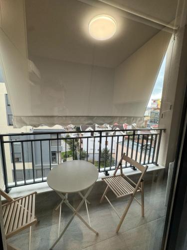 Dennys Apartment New Bazaar Delight Premium, Tirana (Foto 9)