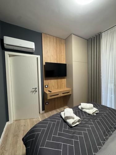 Dennys Apartment New Bazaar Delight Premium, Tirana (Foto 11)