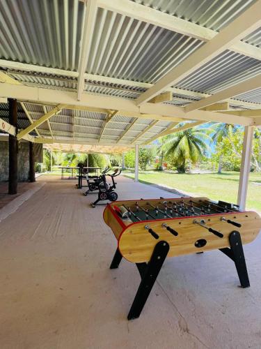 กีฬาและกิจกรรมสันทนาการ, Pension Hiro Moorea avec Accès à la mer (Pension Hiro Moorea avec Acces a la mer) in ฮาอาปิติ