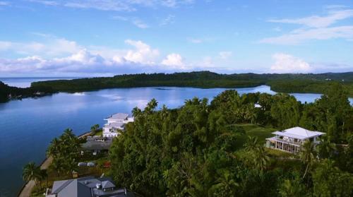 Suva Hideaway Villa in เรวา