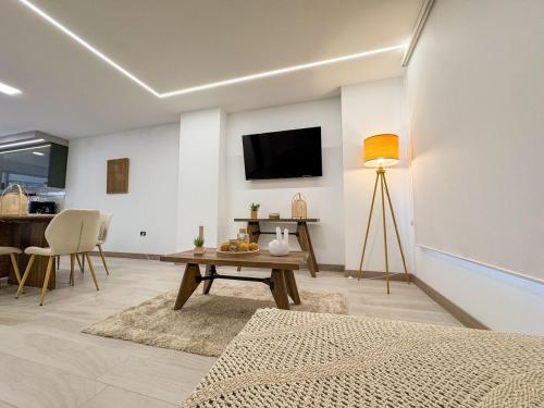 Ambar Loft junto a la UTPL 5min del centro de Loja 5min Zona Rosa