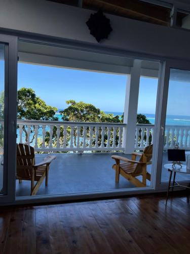 A környék, Casa De Arte, Roatan - Beachside Bliss in Diamond Rock