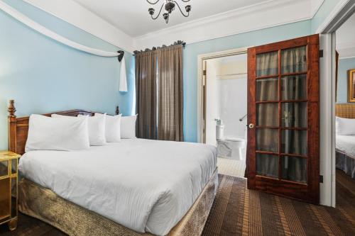 Junior Suite image 3