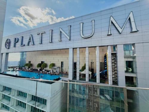 The Platinum KLCC By Sky Pool - image 14