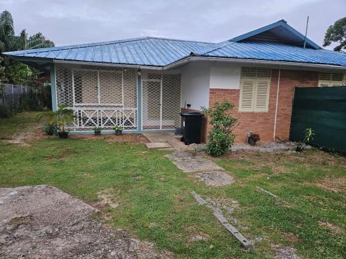 Villa dix blue in Kourou