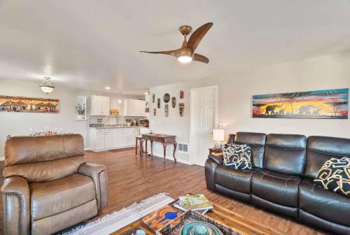 Spacious Retreat with Hot Tub Patio & King Bed - image 8