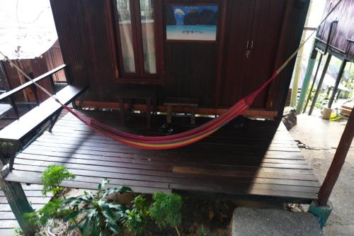 Tropical Hostel in Ko Phi Phi