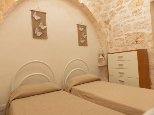 Trullo Filippo with pool near Ostuni