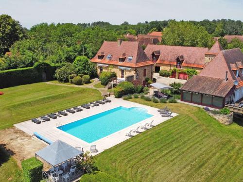 Authentique Propriété Périgourdine pour 18 Pers. avec Piscine Chauffée - FR-1-824-13 gîte à louer Montribot