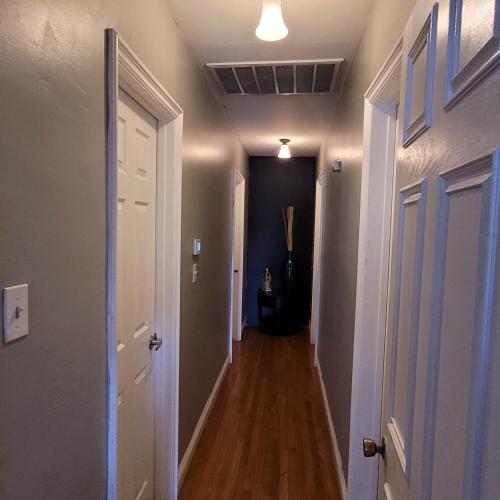 3 bedroom 2 bath home with Jacuzzi near Beverly Hills, wi-fi, Jacuzzi, Roku, BBQ, giant games family fun, Los Angeles (fotografie 10)