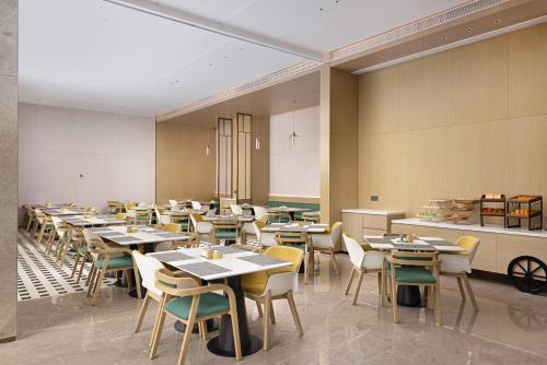 Home2 Suite by Hilton Kunming Xishan – Kunming, NE