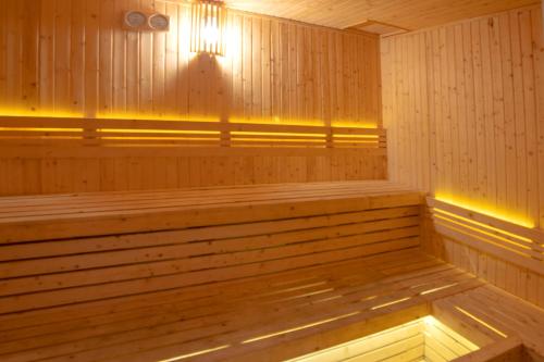 The ZHM Premiere Padang  in 파당