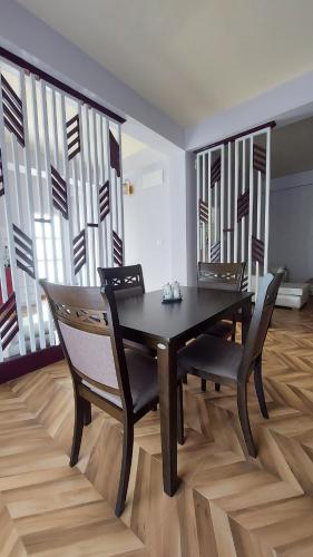 Samaphi Homestay in Golf Links