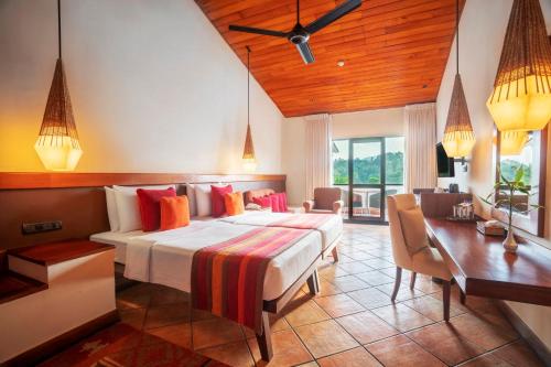 Unterkunft von außen, Cinnamon Citadel Kandy in Kandy