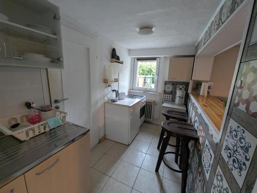 Ferienwohnung/Monteurwohnung am Badesee bei Kassel in 카셀