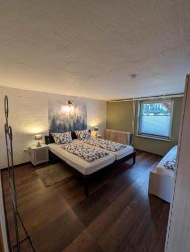 Ferienwohnung/Monteurwohnung am Badesee bei Kassel in 카셀