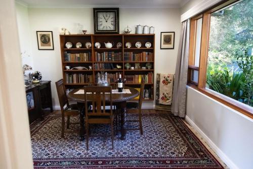 KW Cottage in Blackwood