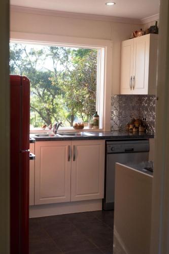 KW Cottage in Blackwood