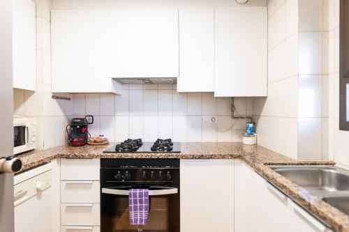 Apartaments Primera Linea Torre Valentina - image 11