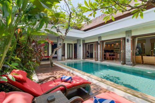 Three-Bedroom Villa image 1