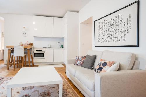 Dream Stay - Central 2-bedroom apartment with sauna in Tonismagi