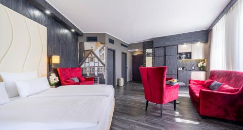 3 twin beds, 1 sofa bed