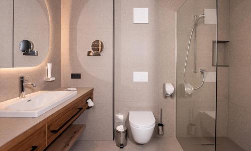 Hotel Königgut - image 13