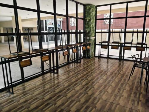 Facilities, Sun Sky Resort Near Beach near Three Kingdoms Park