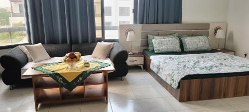 Jumeirah Beach Villa near หาดว่าว