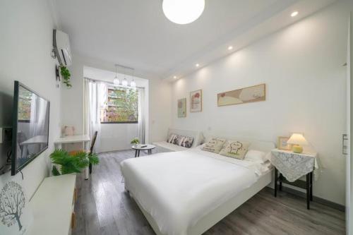 Jingyi Apartment, Шанхай (фото 2)