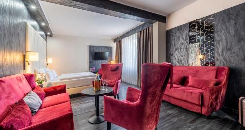 3 twin beds, 1 sofa bed