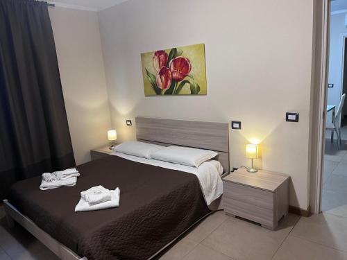 1 queen bed, 1 twin bed, 1 sofa bed