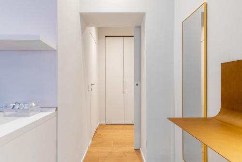 easyhomes-City Centre Suites - image 7