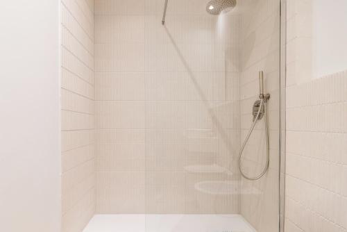 easyhomes-City Centre Suites - image 2