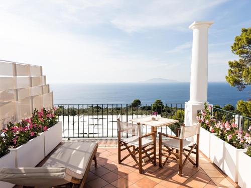 Amira Resort in Capri