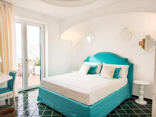 Amira Resort in Capri