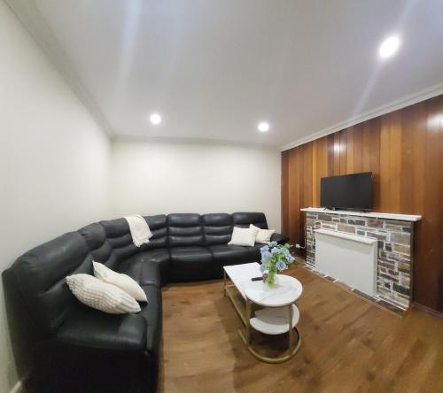 Quite and friendly house