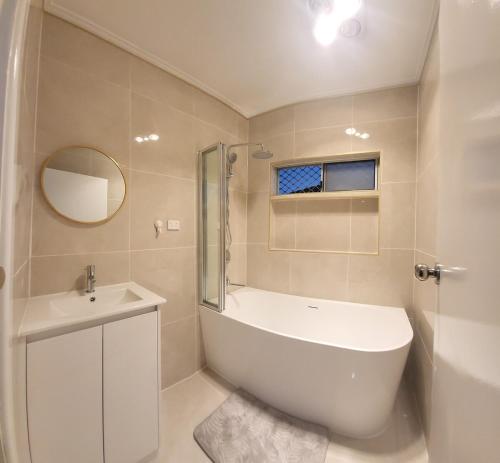 Quite and friendly house