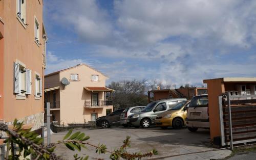 Marios Family House 2 4