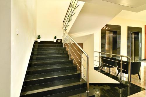 EKA LYF INN in مستعمرة سايبابا