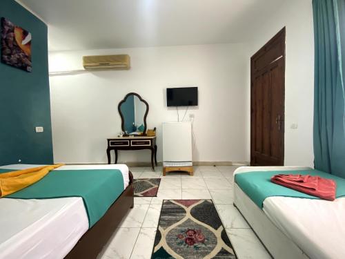 Octopus Hotel – Dahab, IN