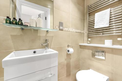 Warm & Cozy 2-Bed Flat-Perfect for Groups!, Londyn (zdjęcie 9)