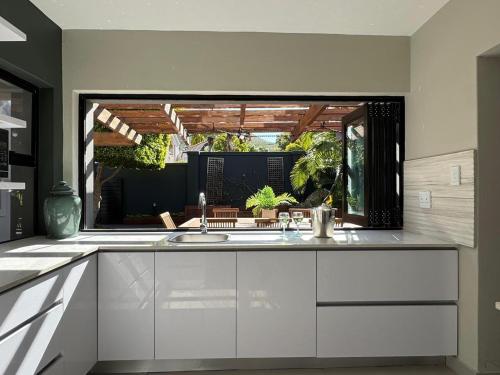 Hout Bay Luxury Home