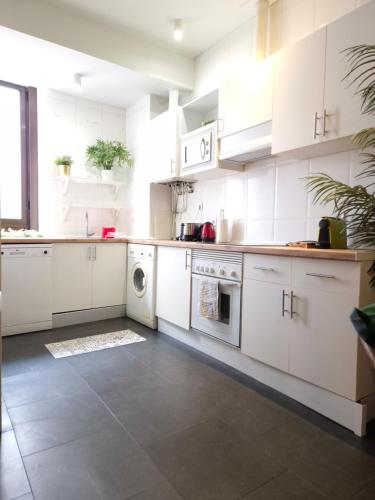 Apartamento Moderno Junto A La Gran Via - Madrid